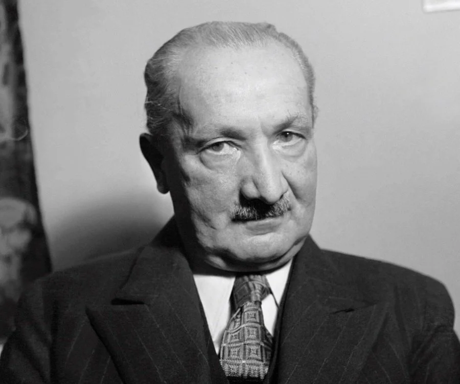 heidegger.jpg