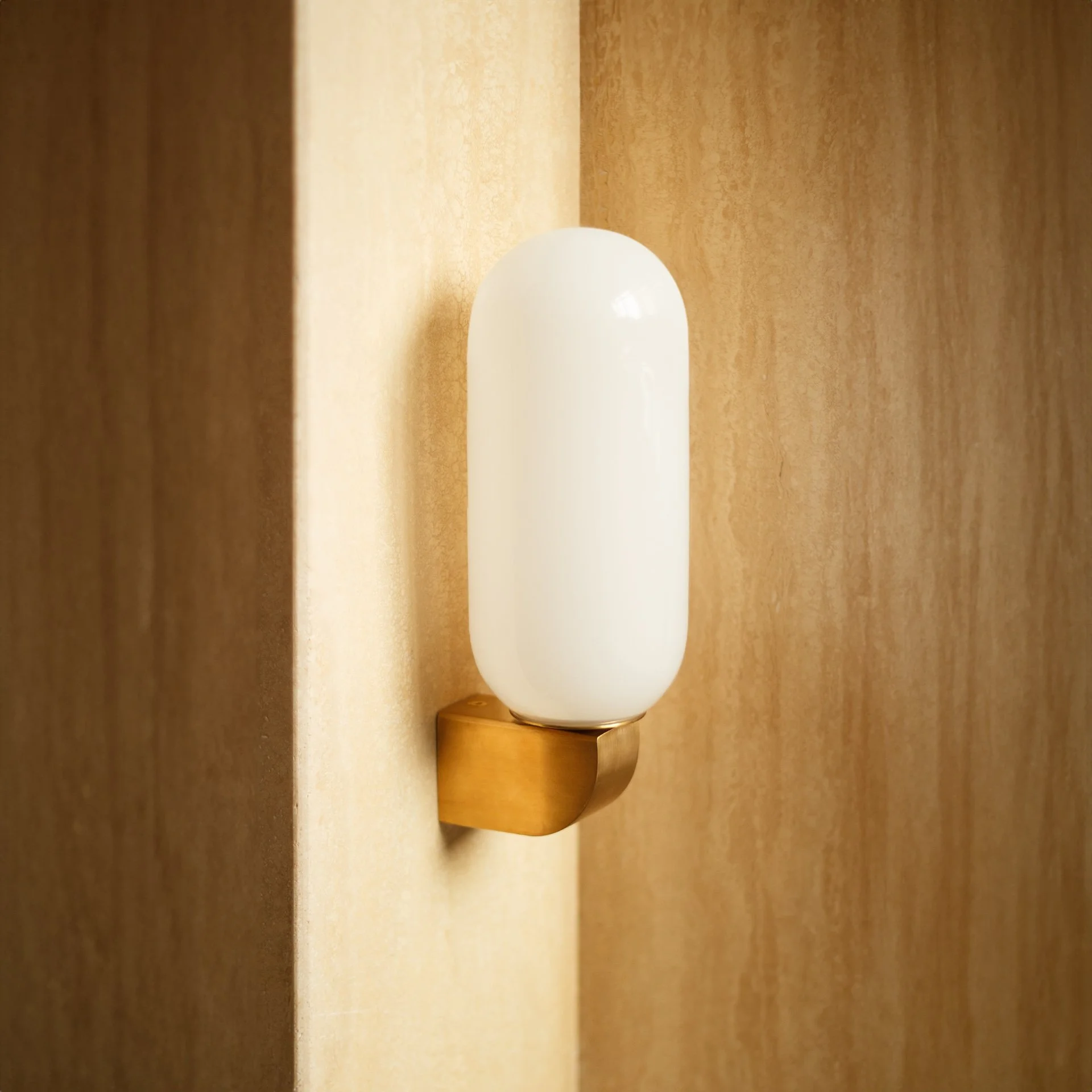 Capsule Wall Alabaster Travertine Off Square.jpg