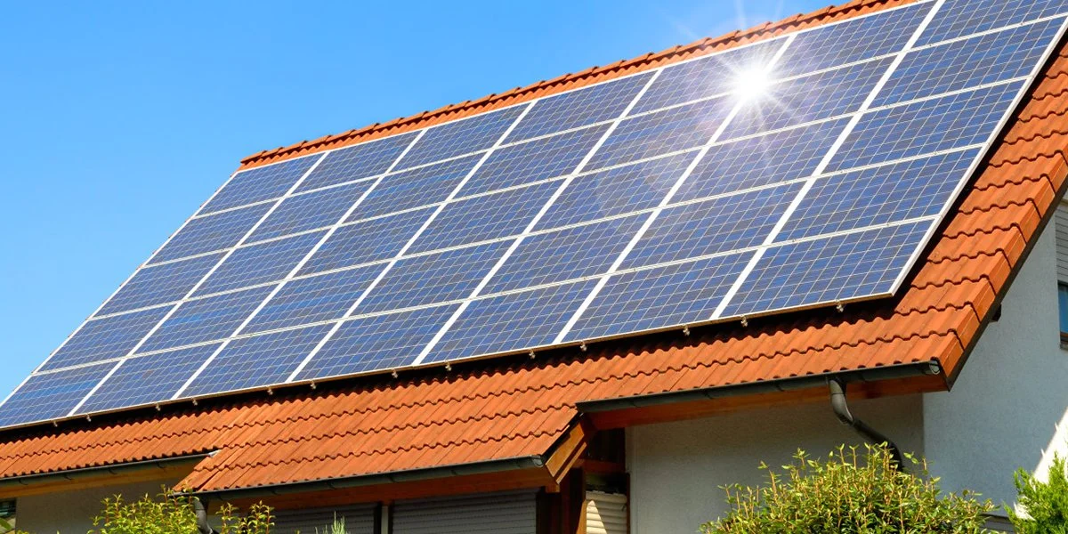 solarpanelcleaning.jpg