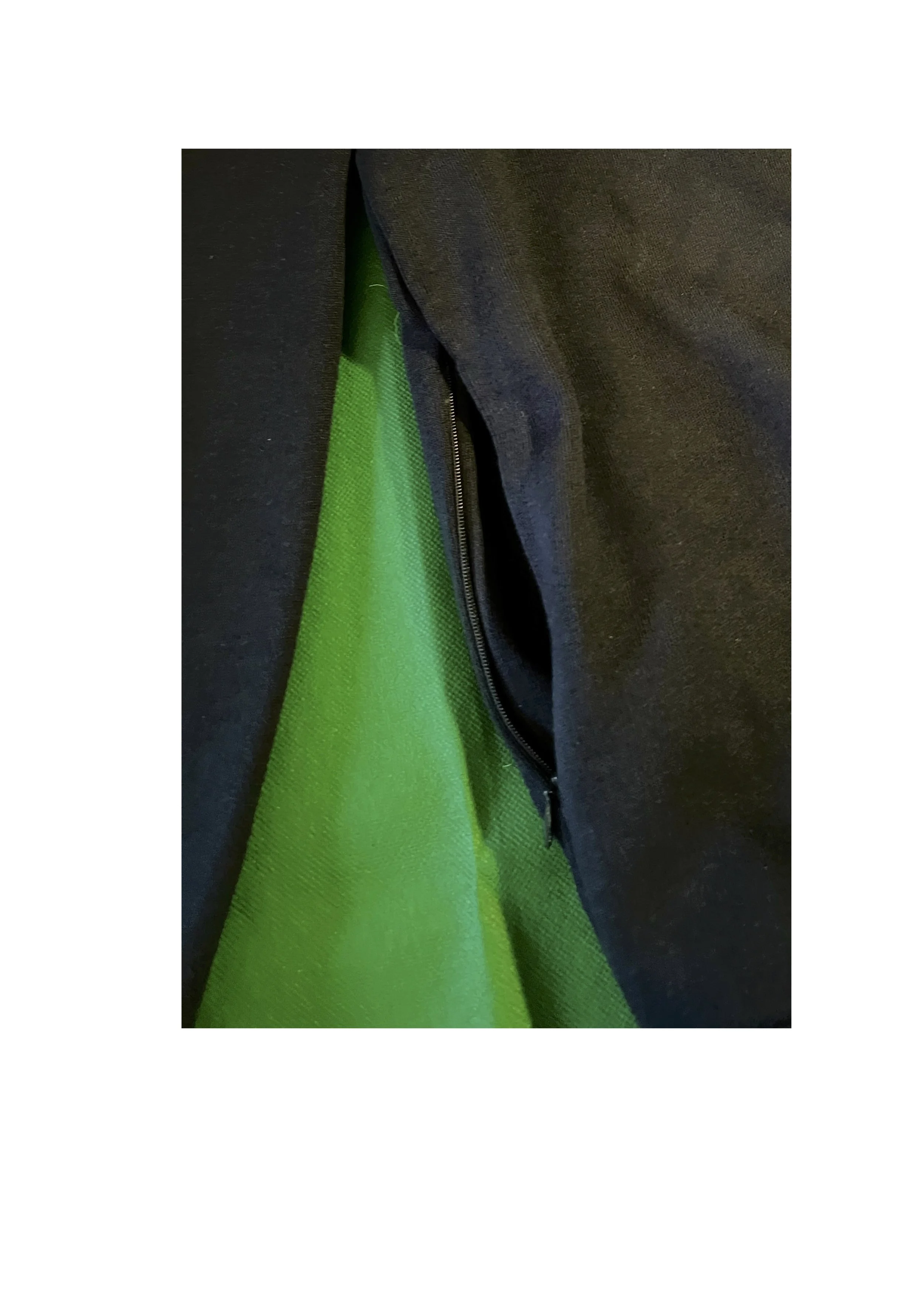 navy sweat pocket j.jpg