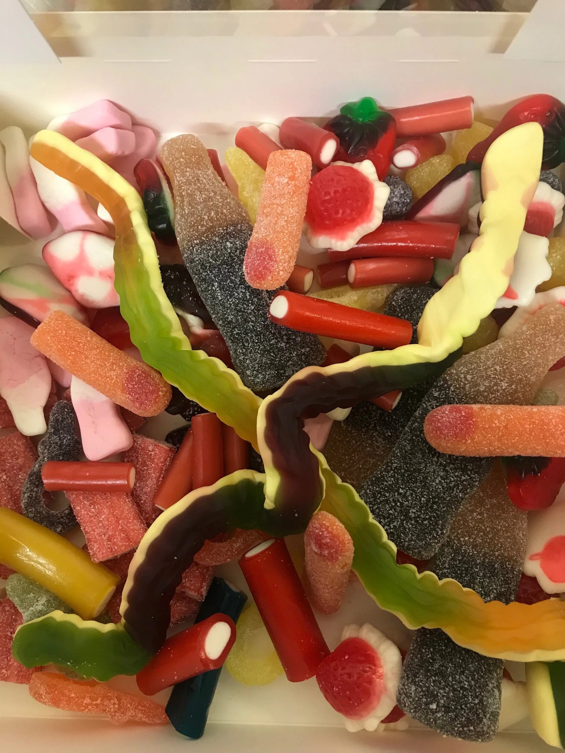 6C2B01E8-618D-403E-9132-880E26069AC7