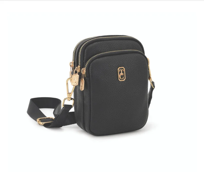 A9055E03-15E9-4066-B7F4-2EE4127310A0