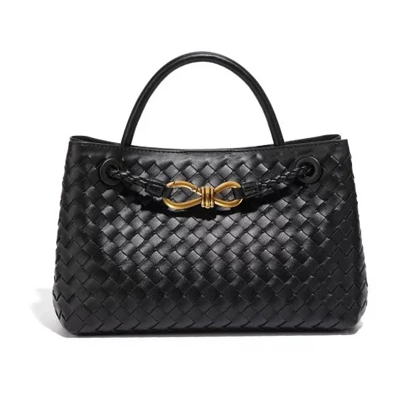 The Noir Weave Handbag : Black