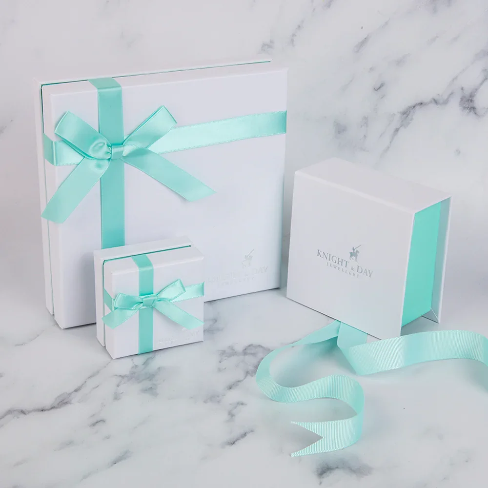 Boxes_eb92530b-6c0f-4dfd-9edf-c0c41b8c8f86_2000x (1).webp