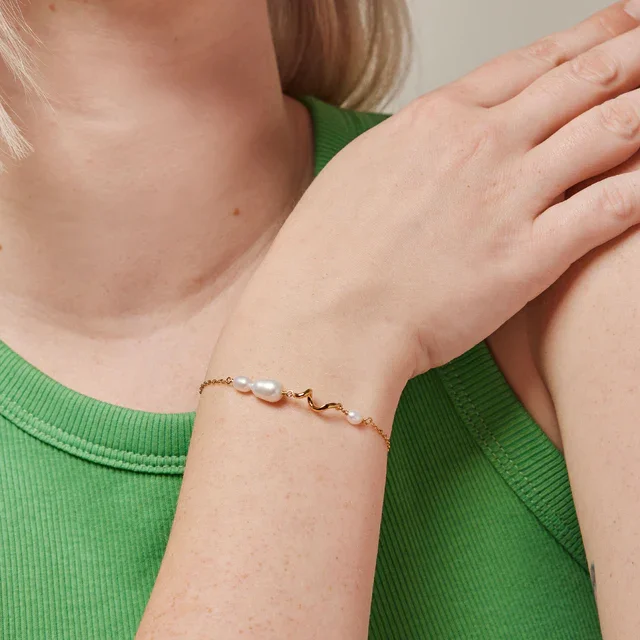 Bracelet_Pearlie_Twist-Bracelets-B113G-Pearl-1.webp