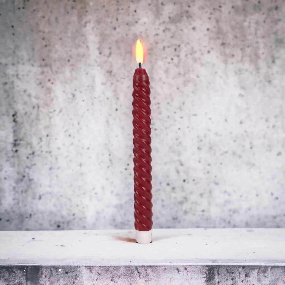led-twist-dinner-candles-2pk-red-2a.jpg