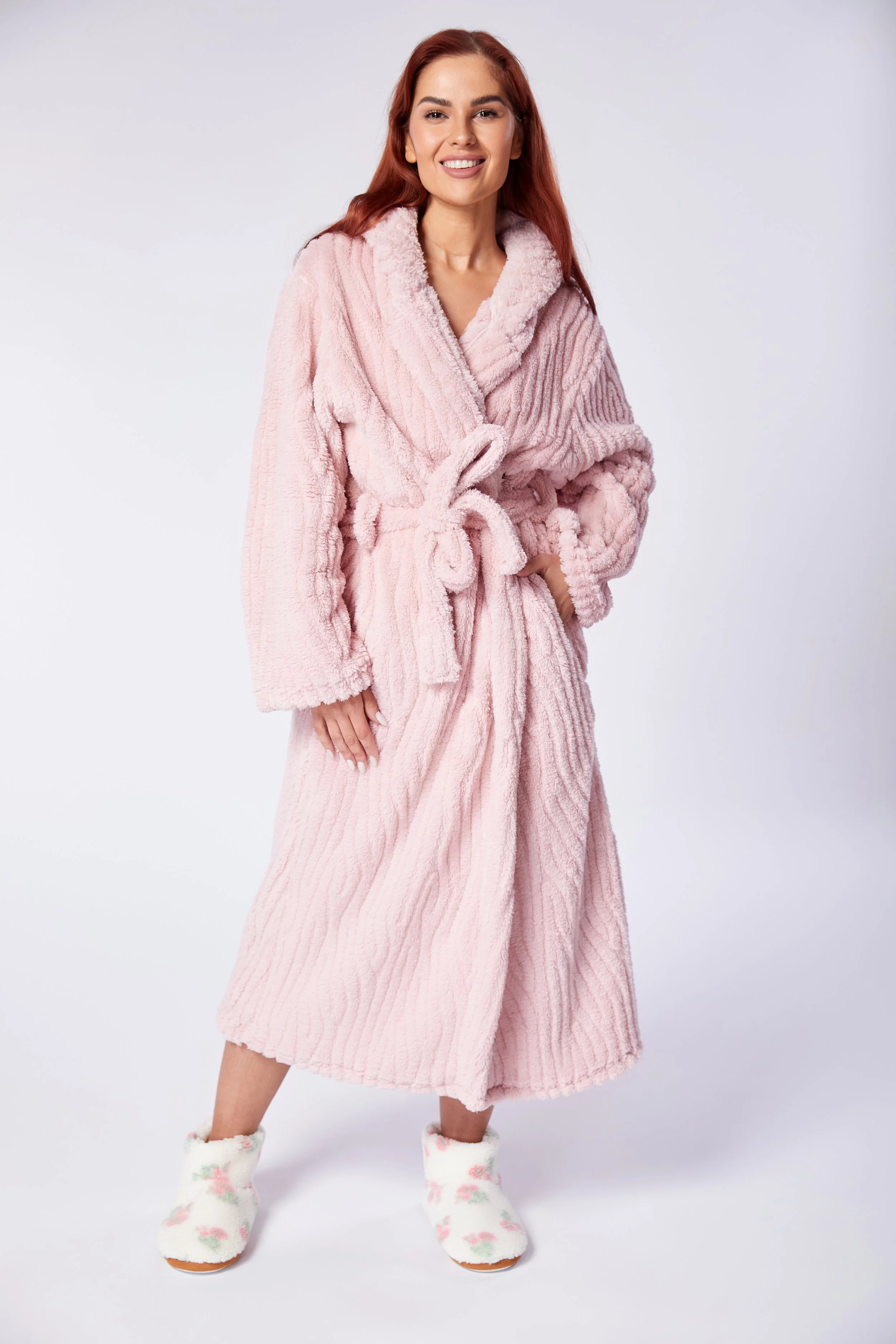 57M937-DUSTY PINK LIFESTYLE.jpg