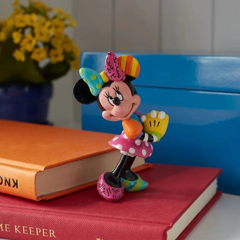 Minnie Mouse Blushing Mini Figurine