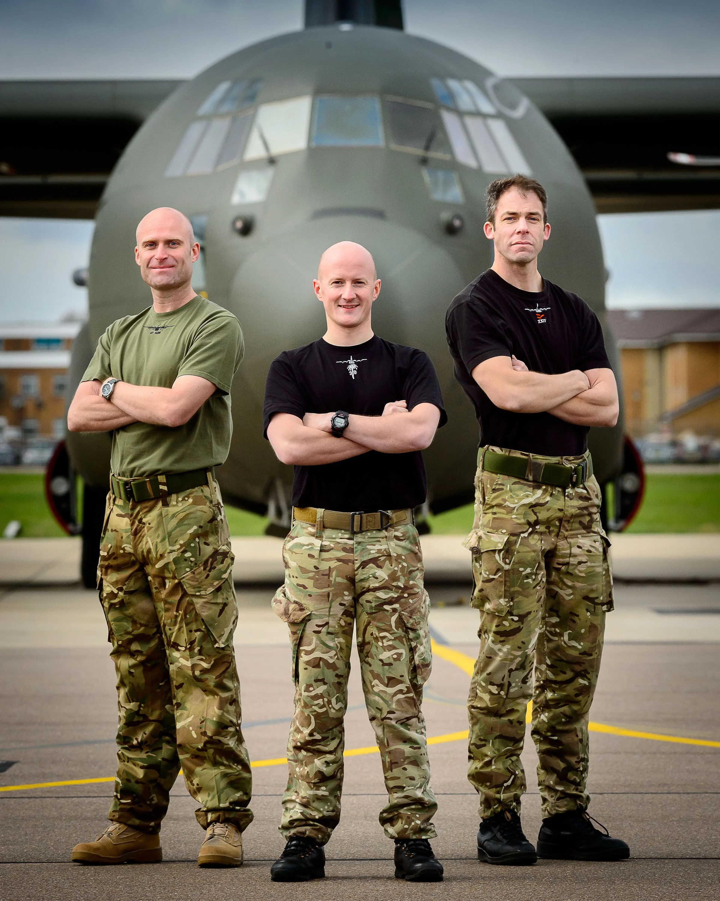RAF Officers Run 448 Miles in 17 Days - Remembering the Fallen  