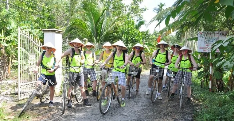 Parkstone Squadron Air Cadets - Vietnam Expedition