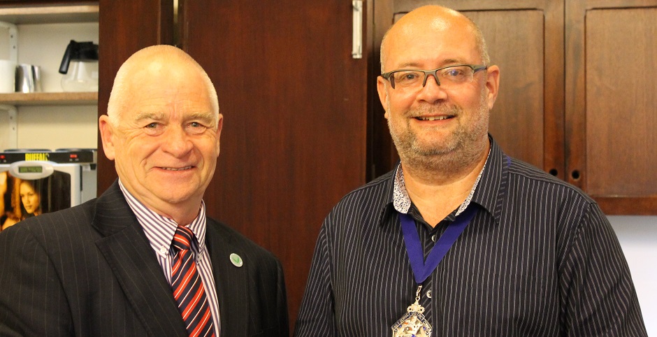 Cllr Steve Lugg, Chairman of East Dorset District Council right, with Pete Thornton.