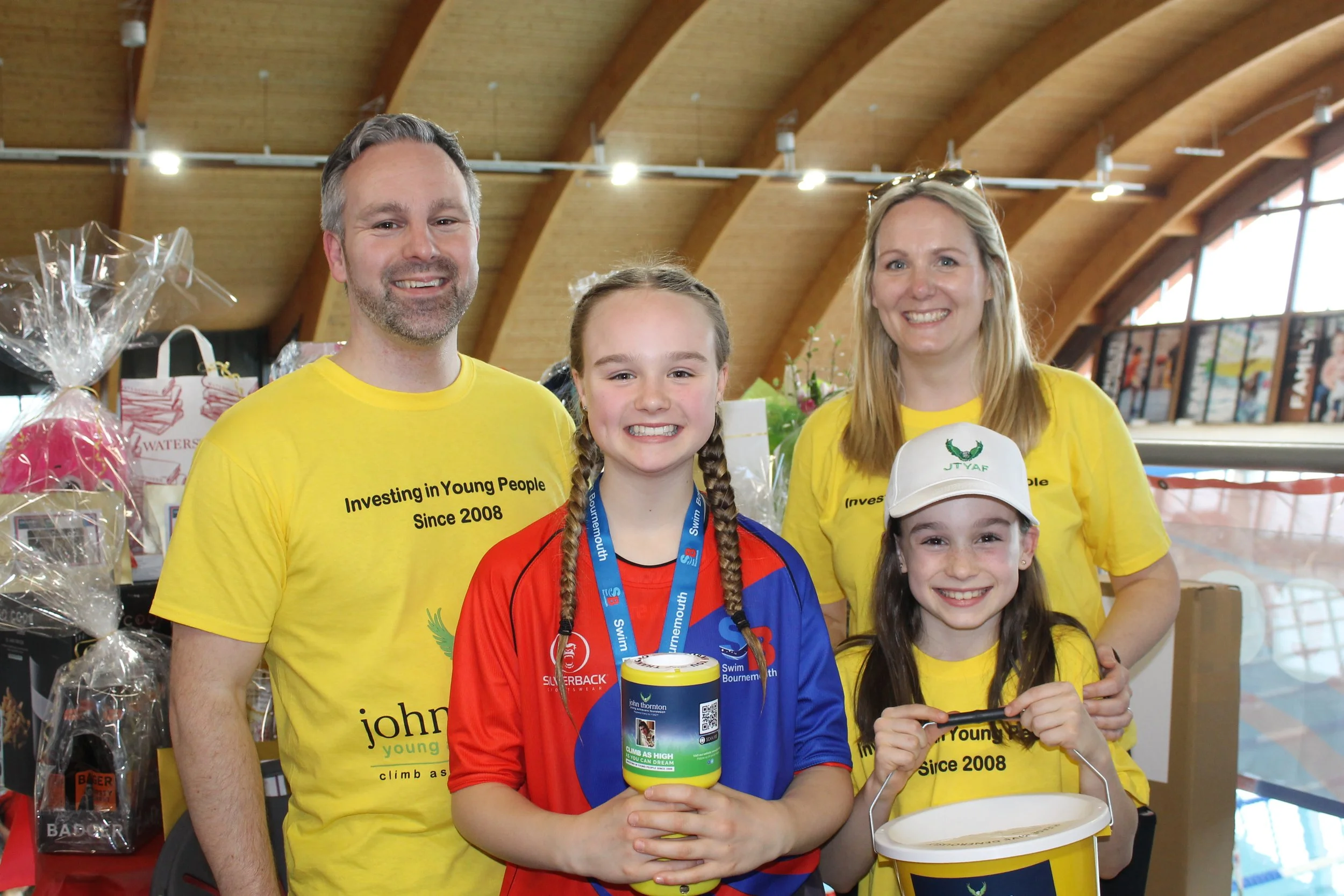 Swim Bournemouth '40 for JT' Raffle raises over £2600!