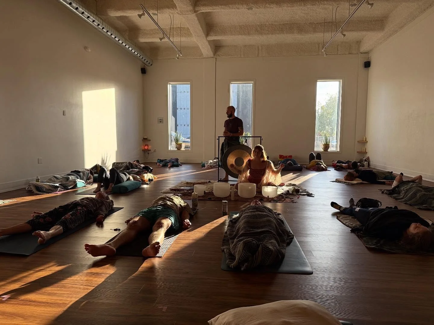 Thank you to everyone who joined us for a beautiful evening of sound and stillness ✨🍂

Deep gratitude to Rob and Becca for holding such a grounding and heart-opening space. Your music and presence guided us into deep rest and reflection. 🎶

We&rsqu