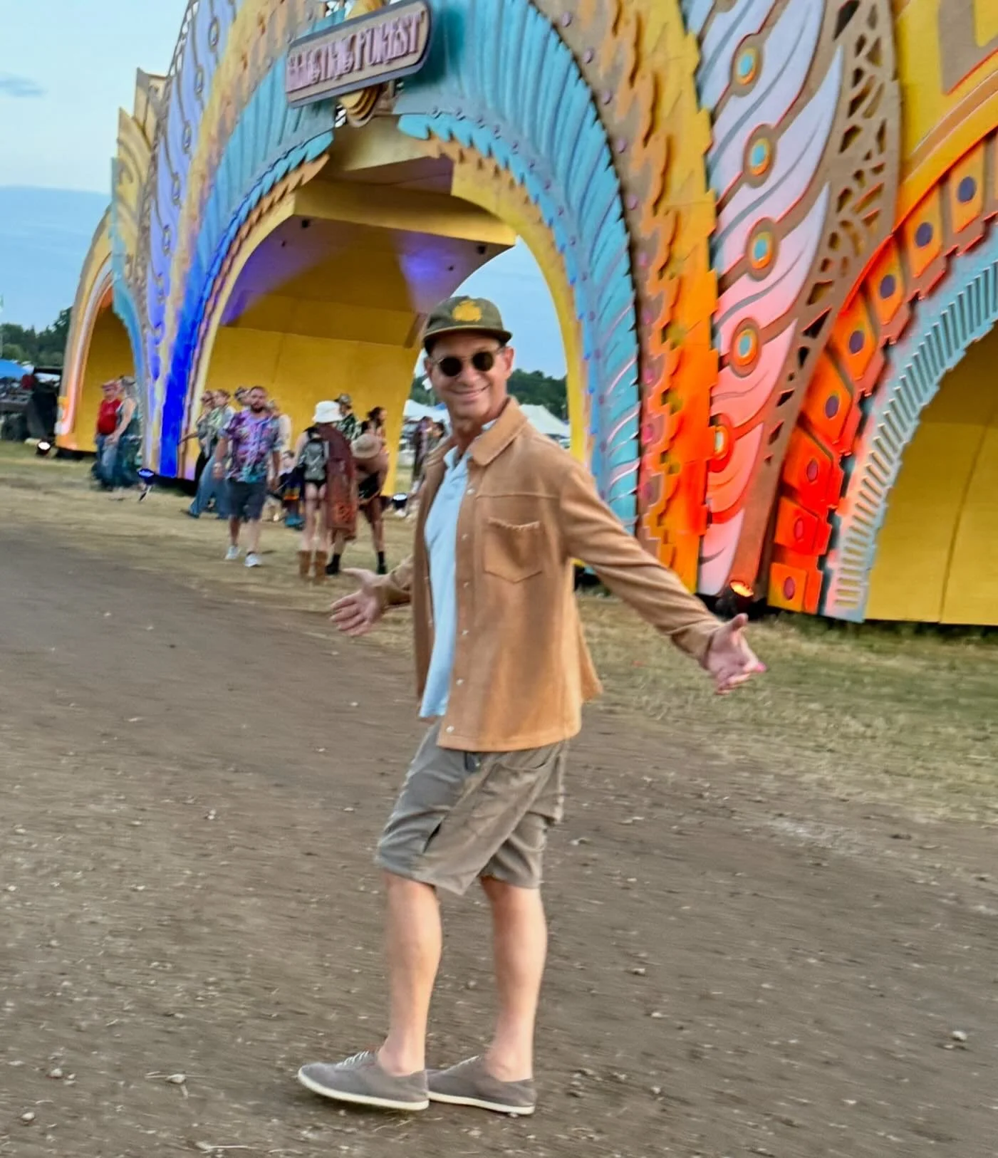 Celebrating another trip around the 🌞 with our amazing yoga guide @spartanfred! 🎉
We&rsquo;re so grateful for this vibrant soul and his contagious high-vibe energy. 💚
Join him for an all-levels flow every Wednesday at 7 PM.