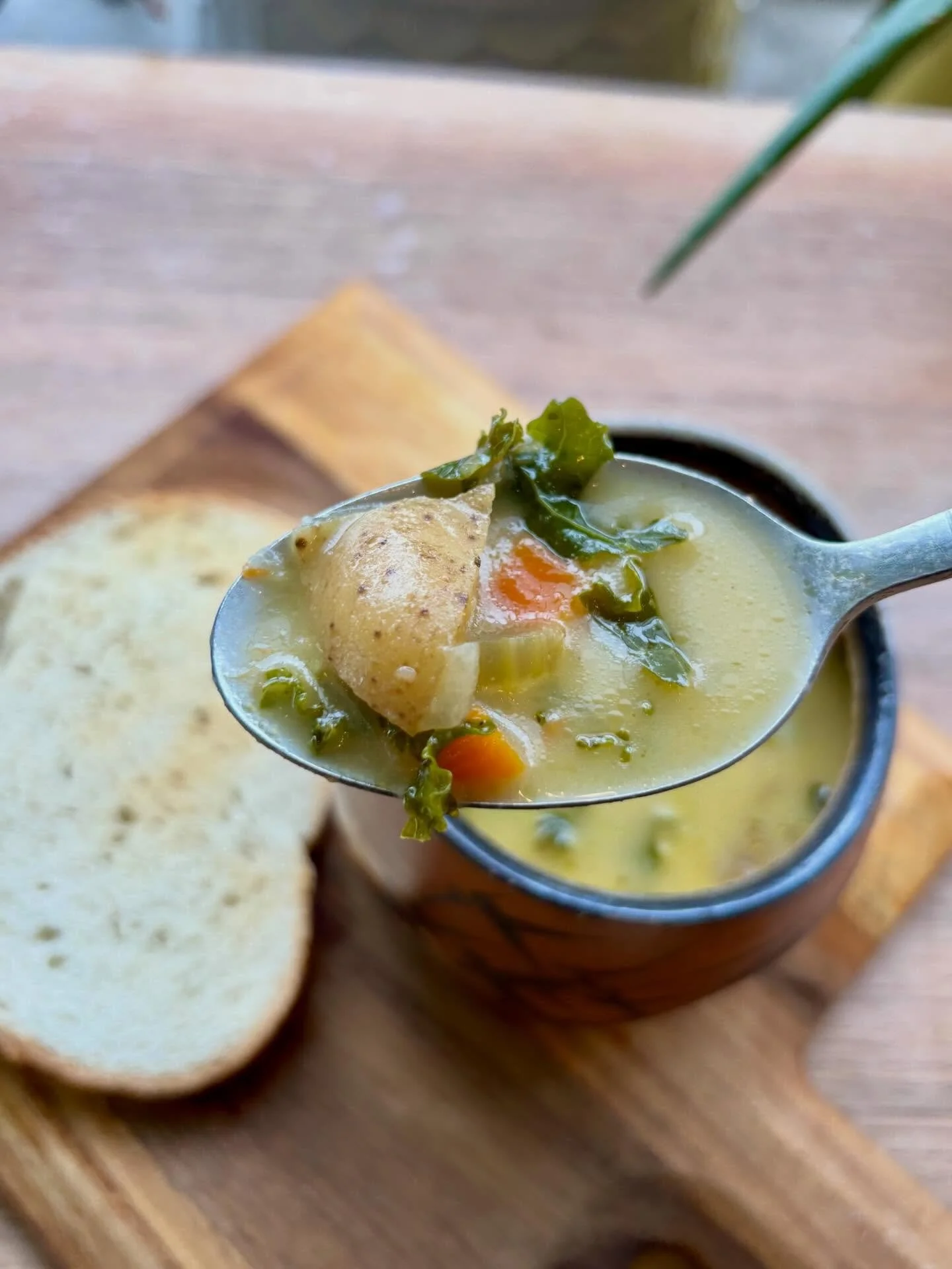 Soups on! 🥔💛
Potato soup made with veggie broth + coconut milk&mdash;creamy, cozy, and 100% vegan 🌱
Come grab a bowl before it&rsquo;s gone 🔥

We&rsquo;re open until 2pm today!