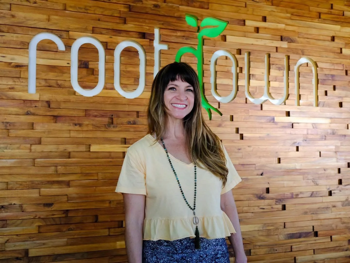 Celebrating another trip around the ☀️ for @julia.barba.fisher 🎉 We&rsquo;re so grateful this vibrant, talented, fun-loving soul is part of our crew.

A yoga guide, integrative healer, lomi lomi massage therapist, and so much more&hellip; she brings