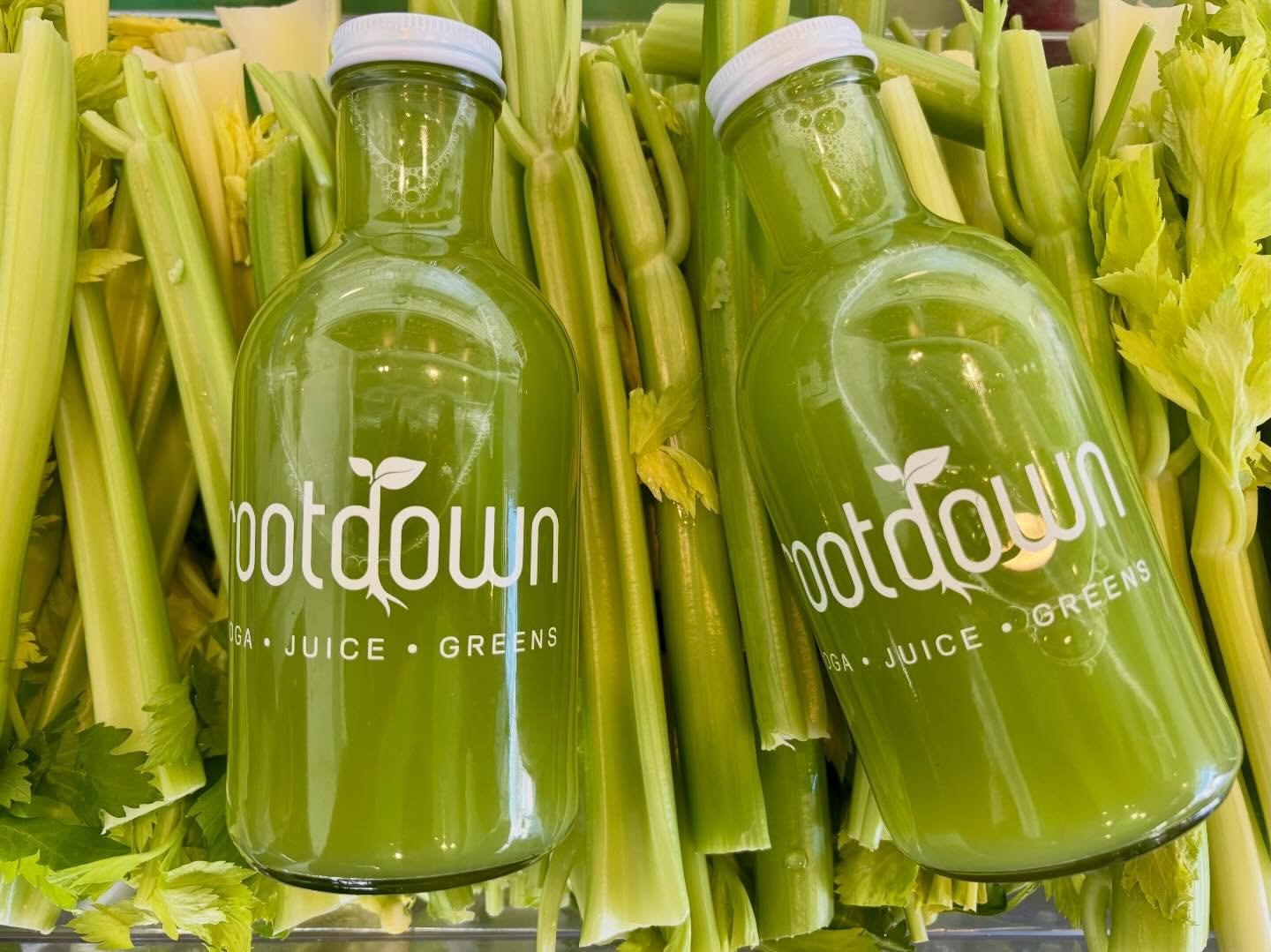 Big things are pressing&hellip; literally. 👀🥤

We&rsquo;re turning up the pressure and cooling things down.

Our juice bar is making the shift to cold-pressed smoother taste, fresher flavor, and all the good stuff your body loves. 🌿🍊

Get ready f