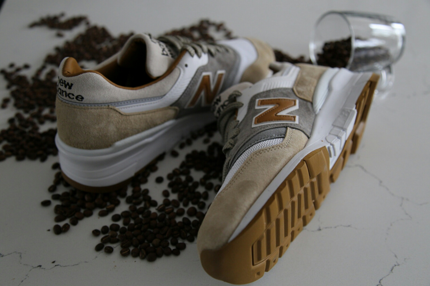 new balance 997 cortado