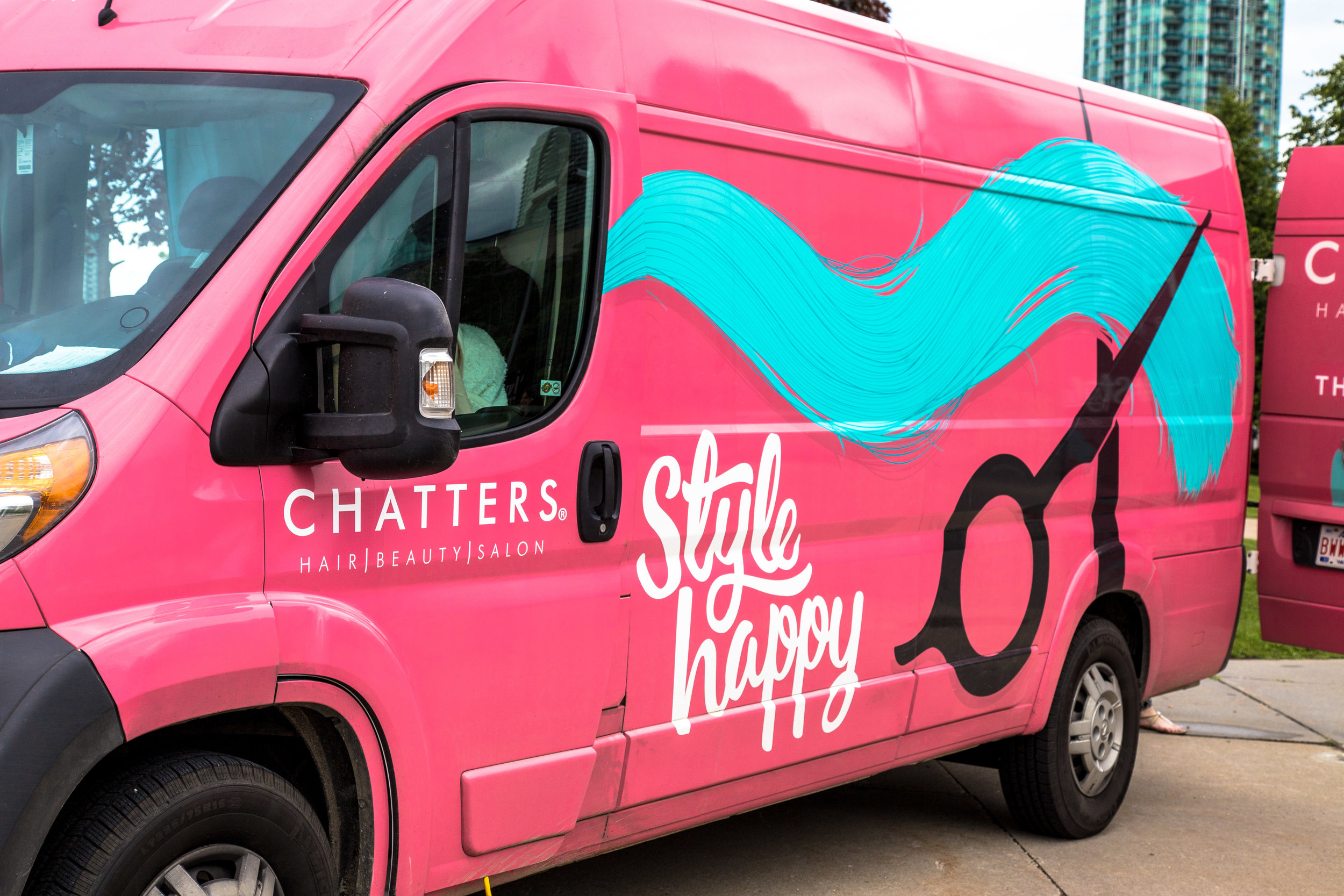 Chatters #StyleHappy Van