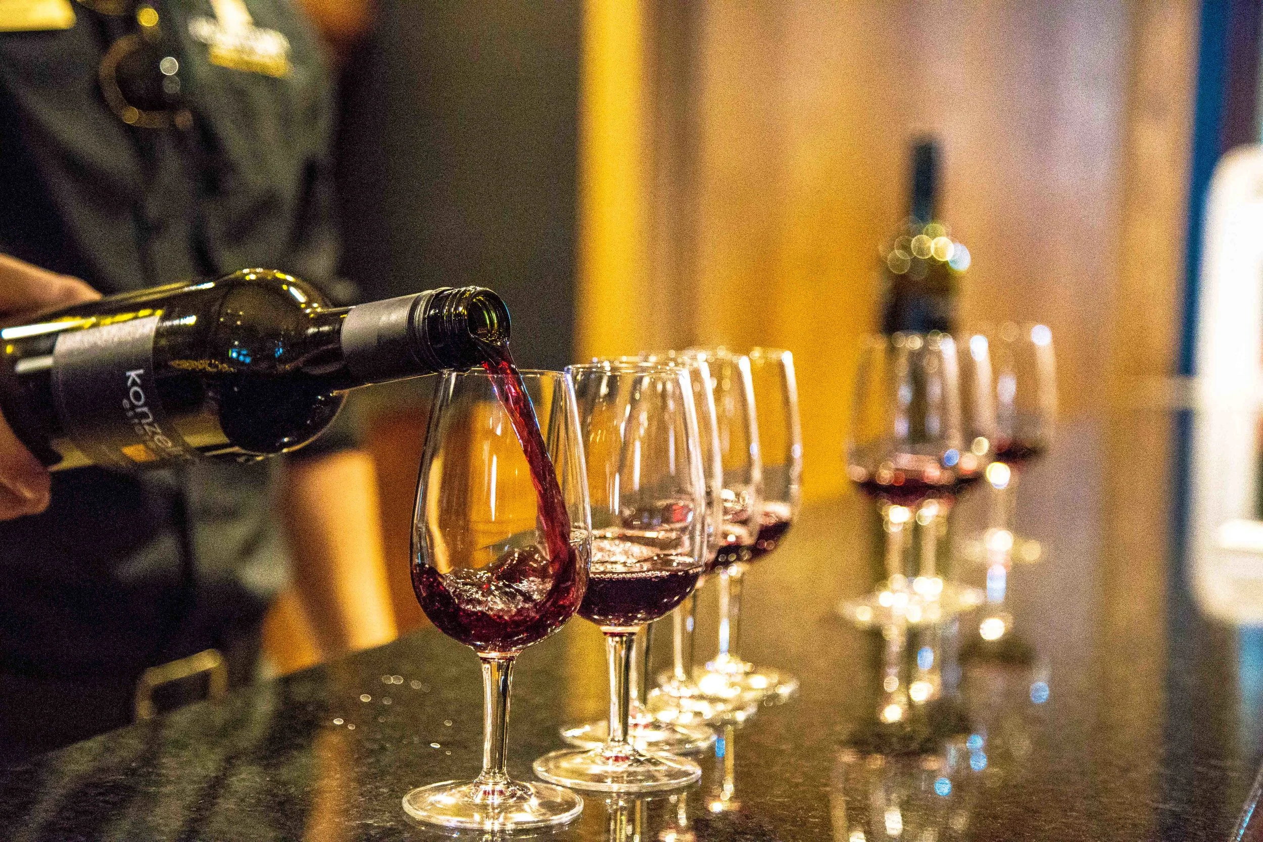 Wine tasting at Konzelmann Estates.
