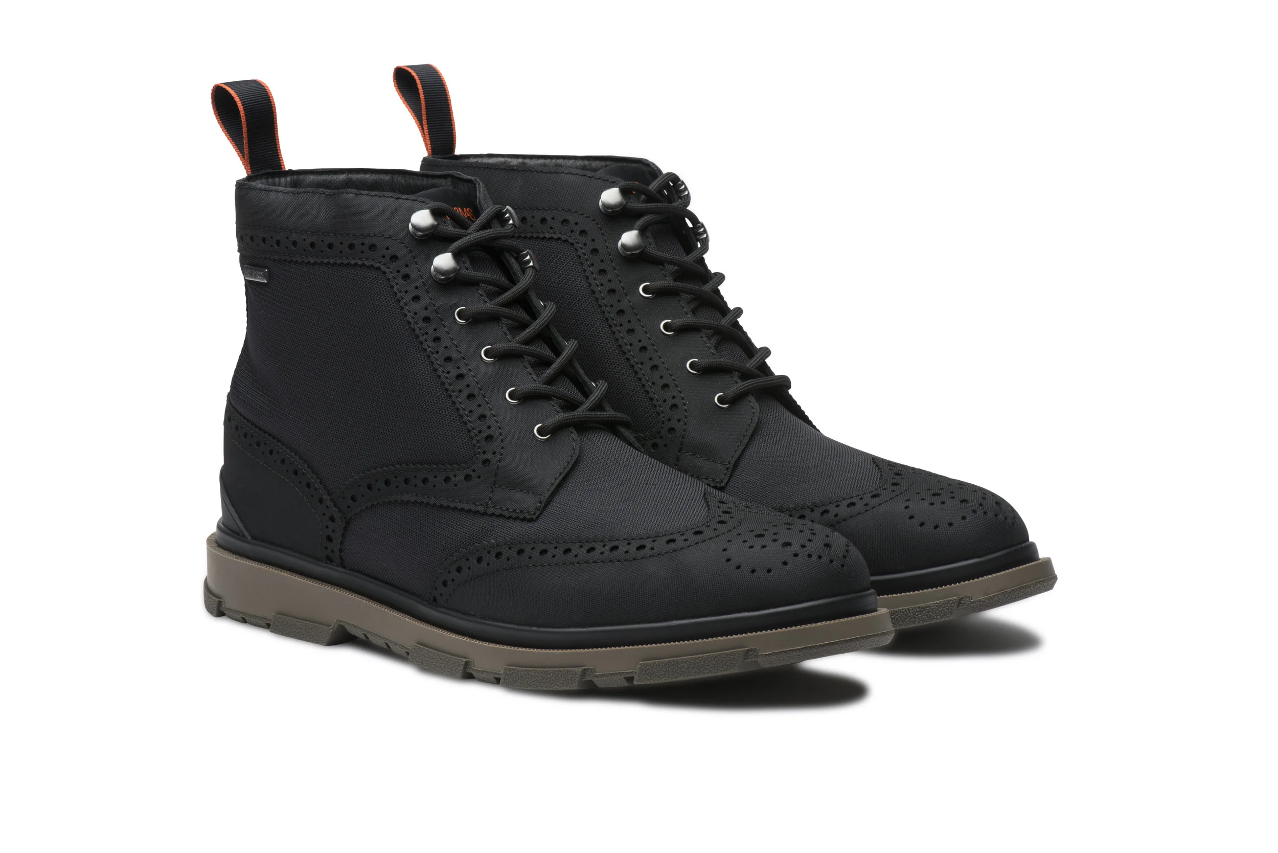 Storm Brogue High Black