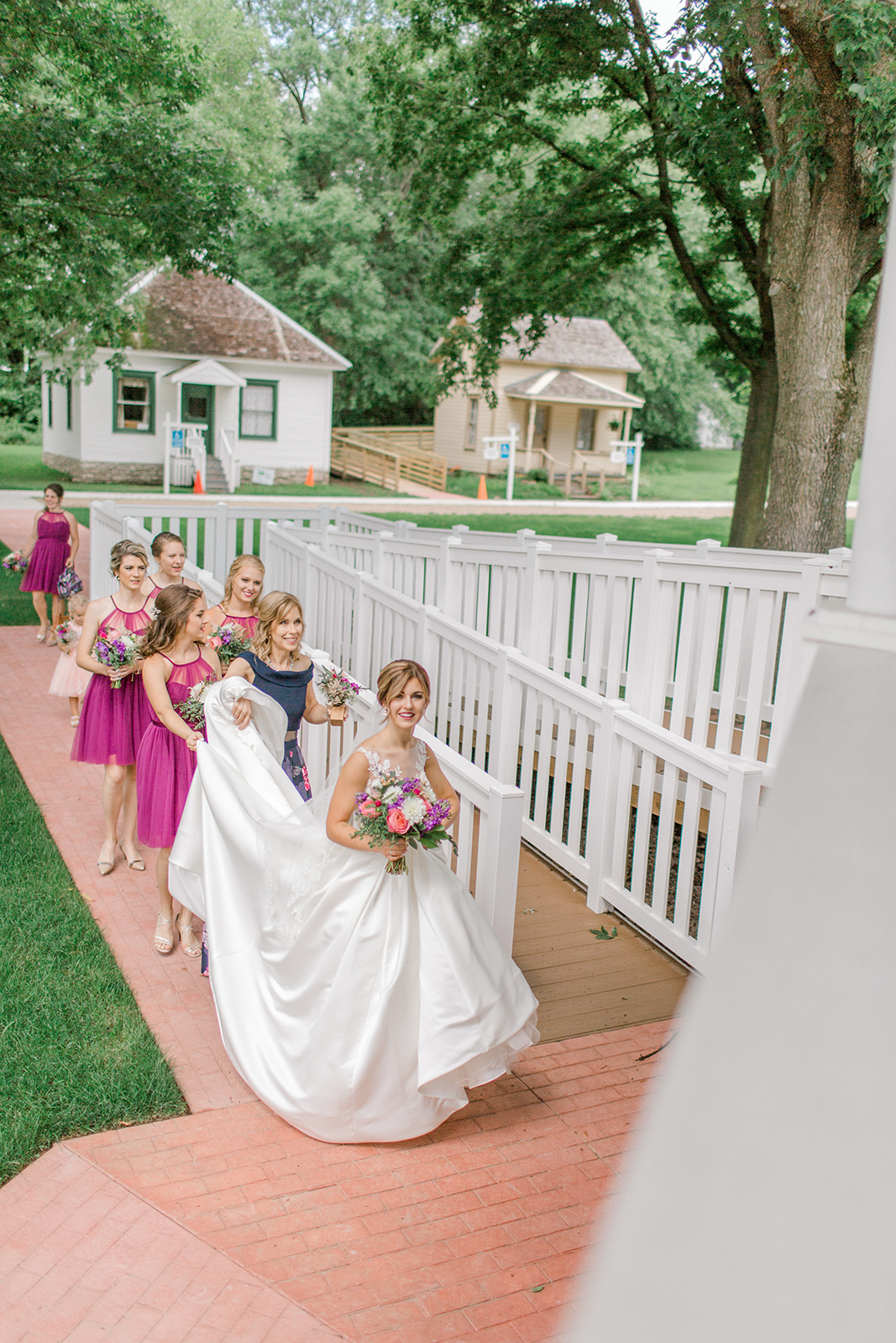 Ushers_Ferry_Cedar_Rapids_Wedding_Ella+Phil-225793.jpg