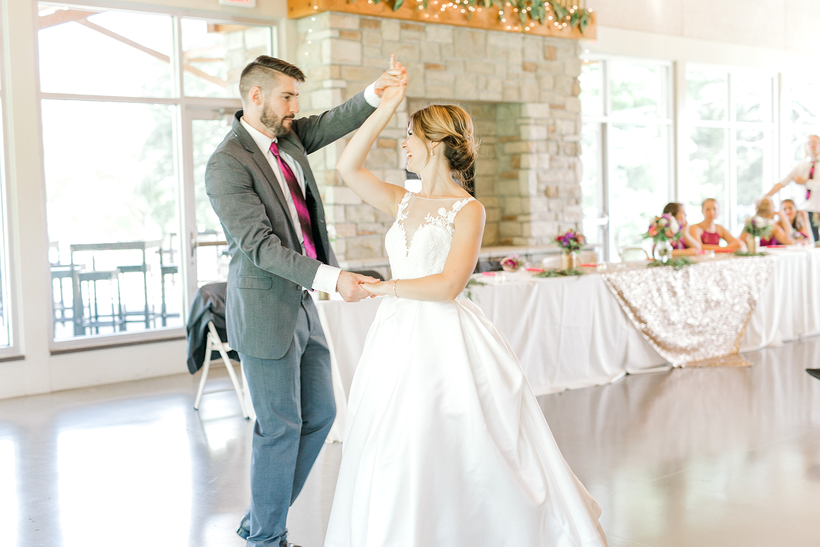 Ushers_Ferry_Cedar_Rapids_Wedding_Ella+Phil-2861.jpg