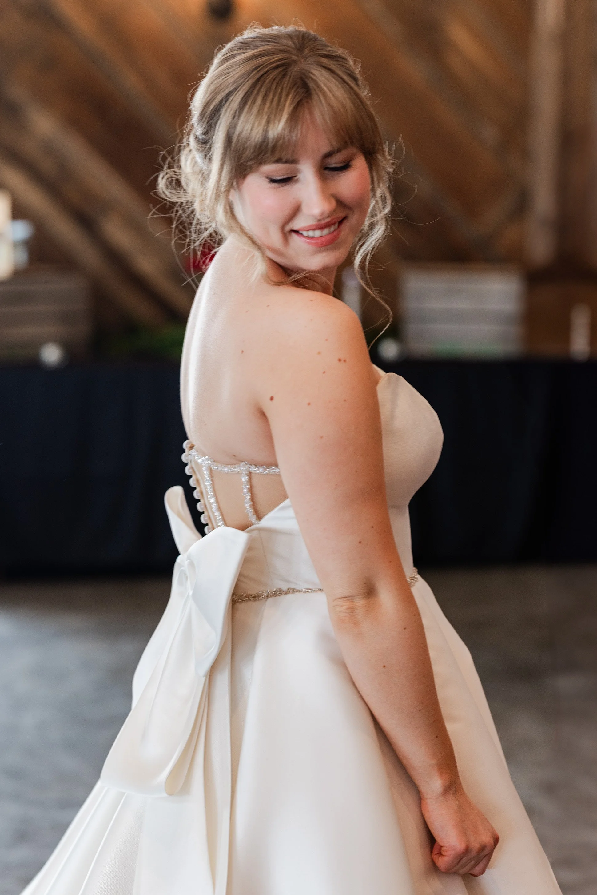 Anna-Alex-Wedding-Iowa-City-Jackelynn-Noel-Photography-104.jpg