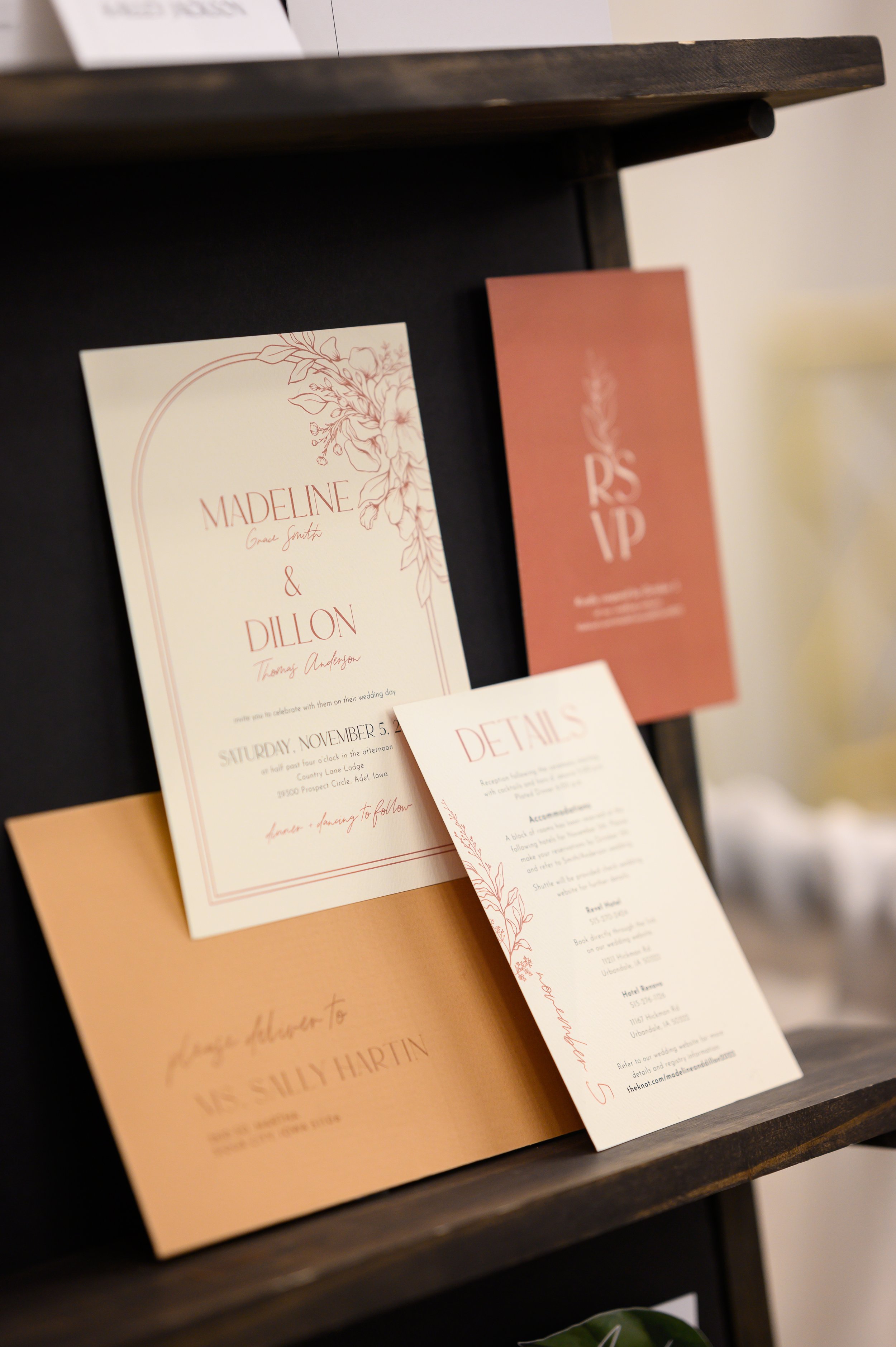 Save the Dates, Invitations & Registry Planning