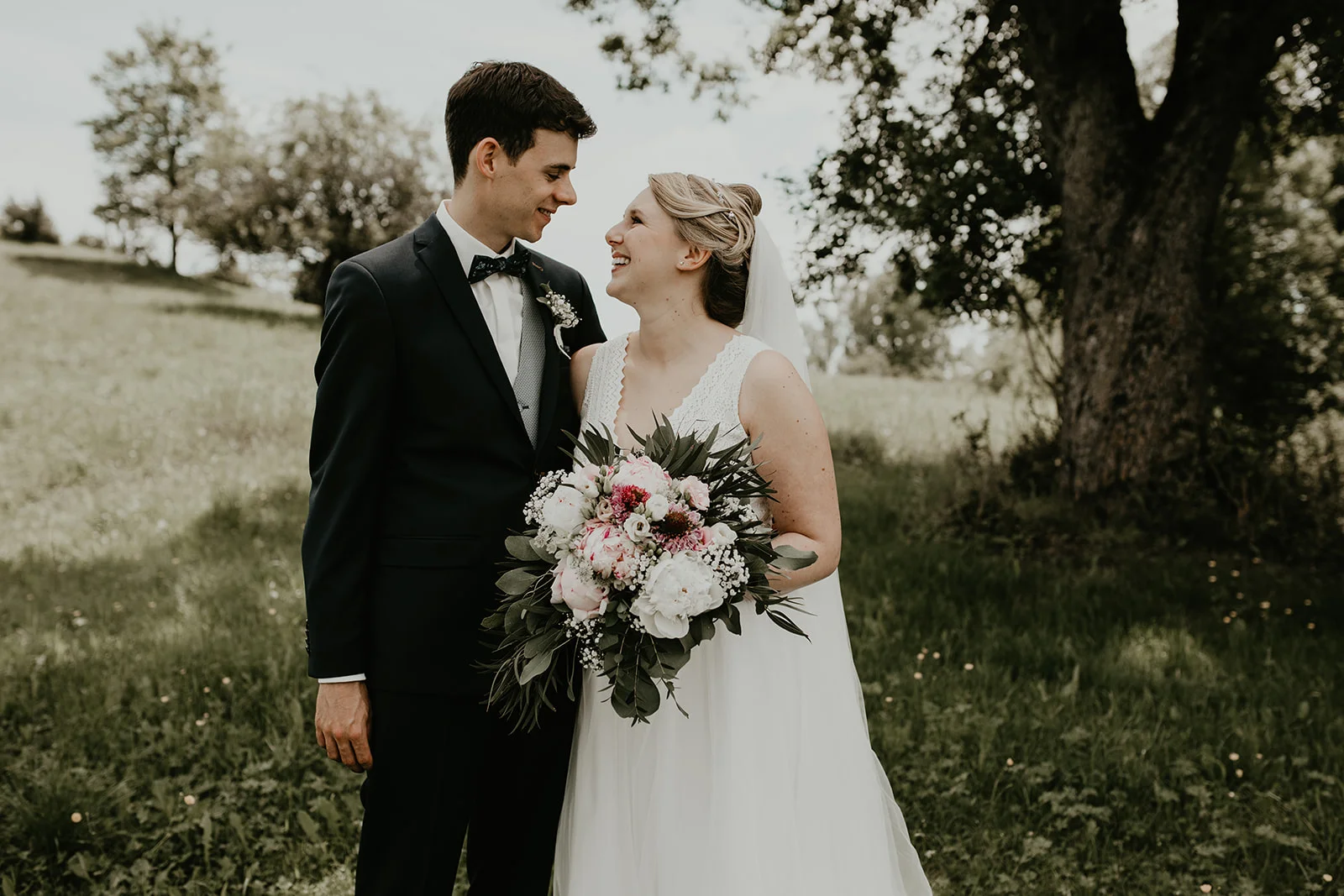 Christina___Julian_31_Hochzeitsfotograf_Craislheim.jpg
