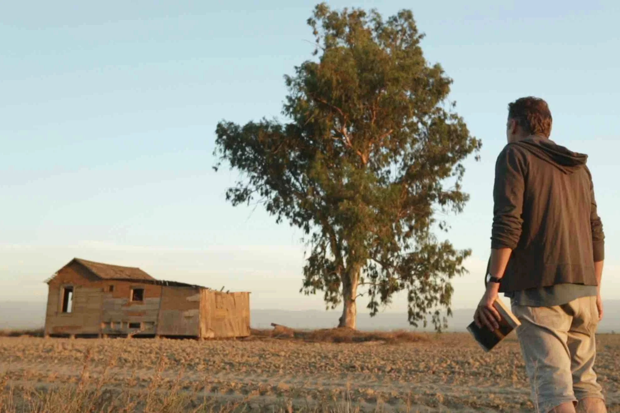 Bookpacking ‘The Grapes of Wrath’ in the Bakersfield Valley, California