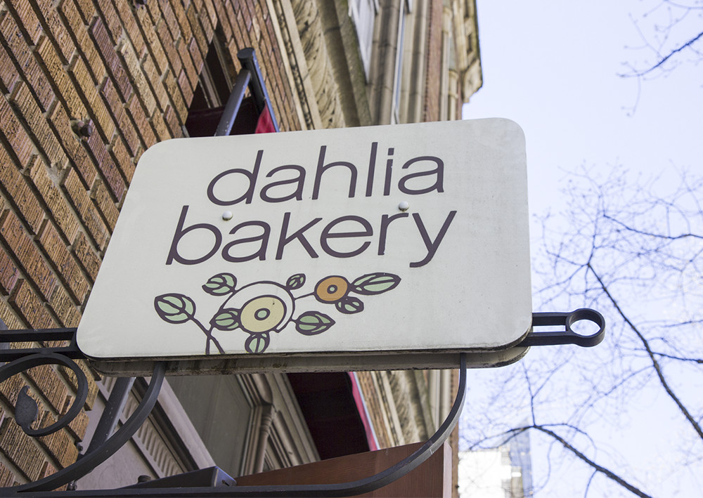 Dahlia Bakery — Blade Sign