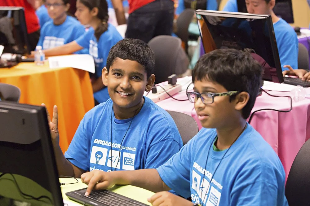 Design_CODE_Build — Outreach