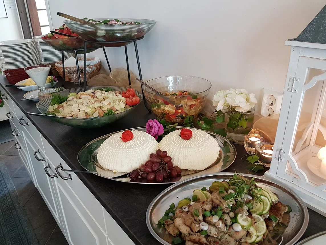 Hämäläinen Pitopöytä