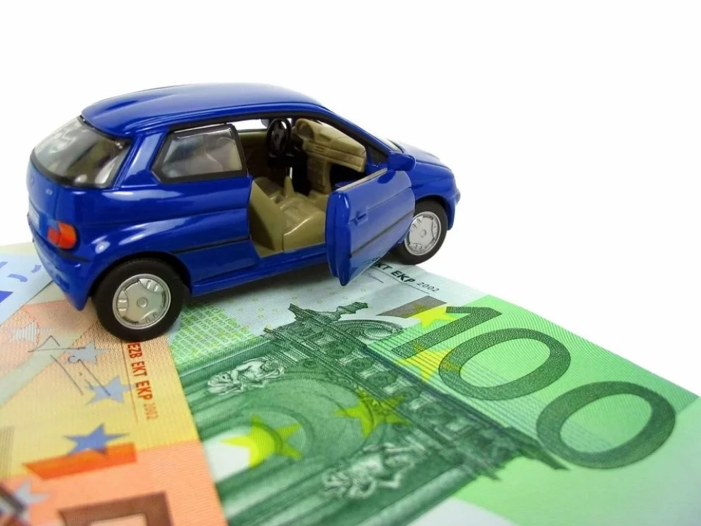 Costi-annuali-auto-1_restyling.jpg