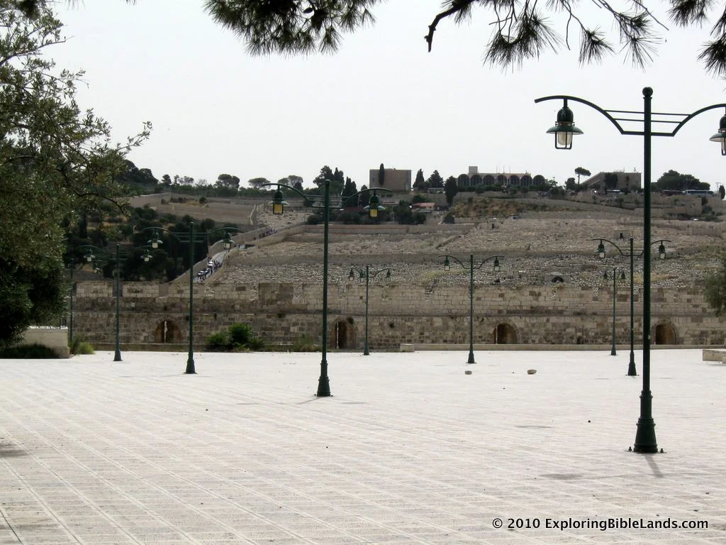 Solomon's Porch — Exploring Bible Lands