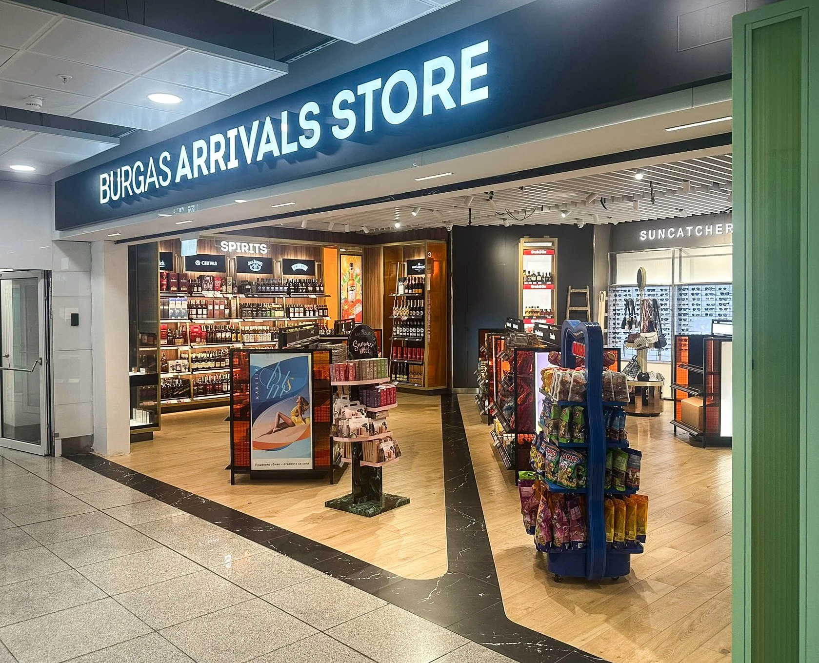 Burgas_Arrival_s_Store_BGBC.ps.jpg