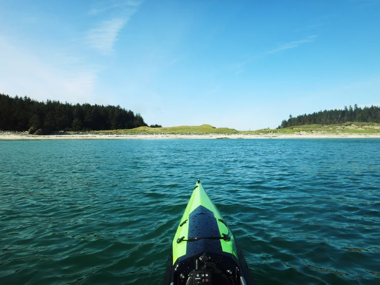 Guise Bay is sheltered by reefs from the Ocean swell, and could pass for a tropical cove. 