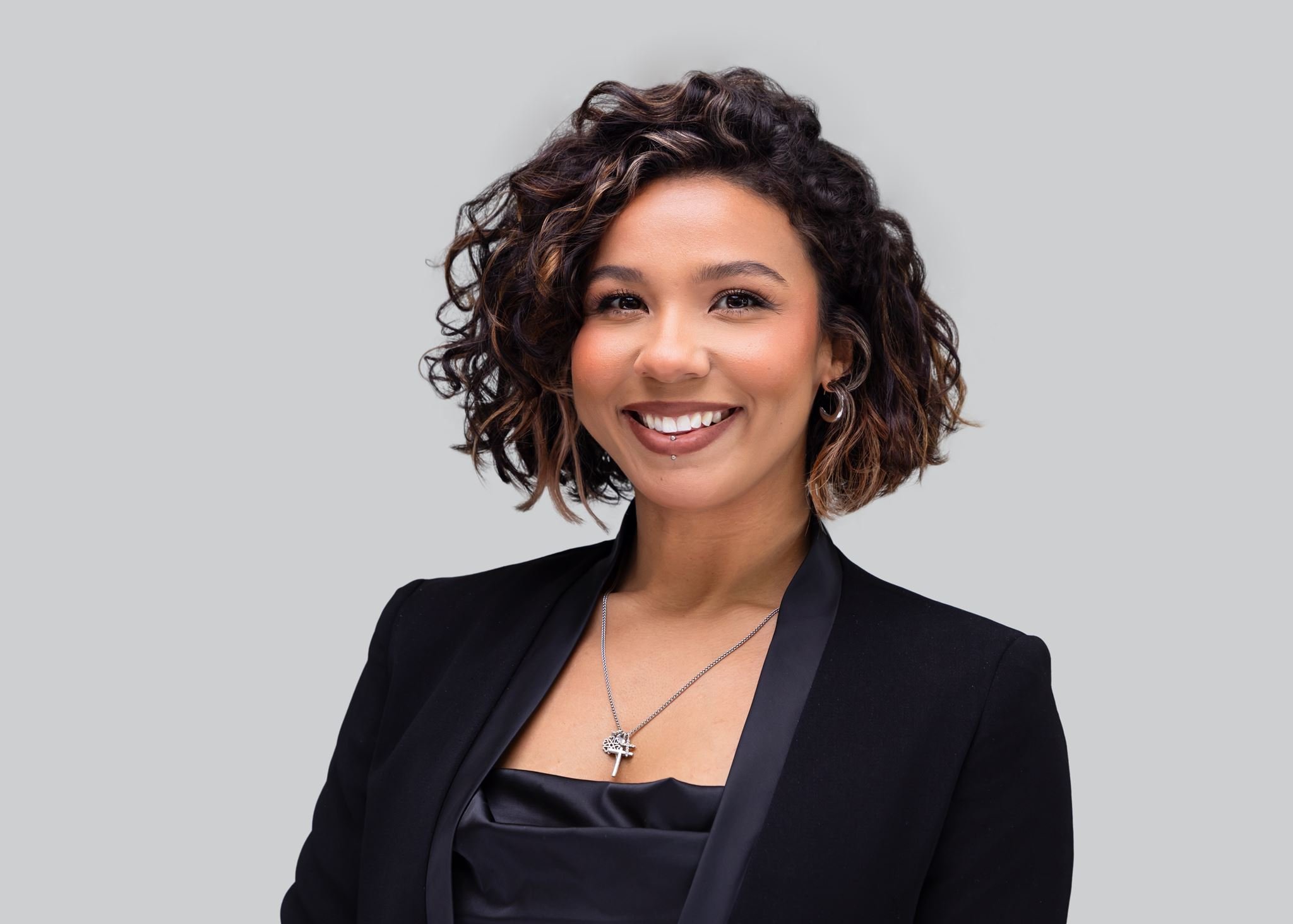 Kristy's - Individual Headshots-28_websize.jpg