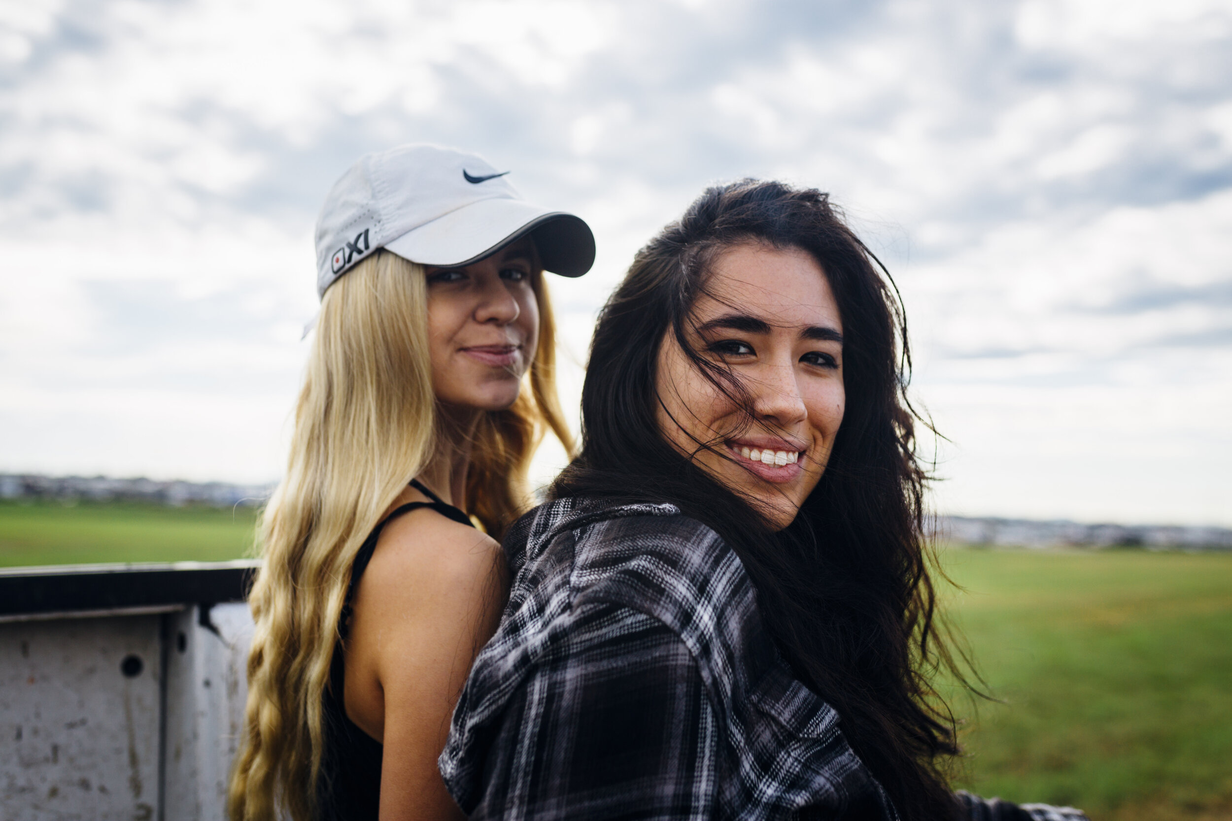 Laura and Bella