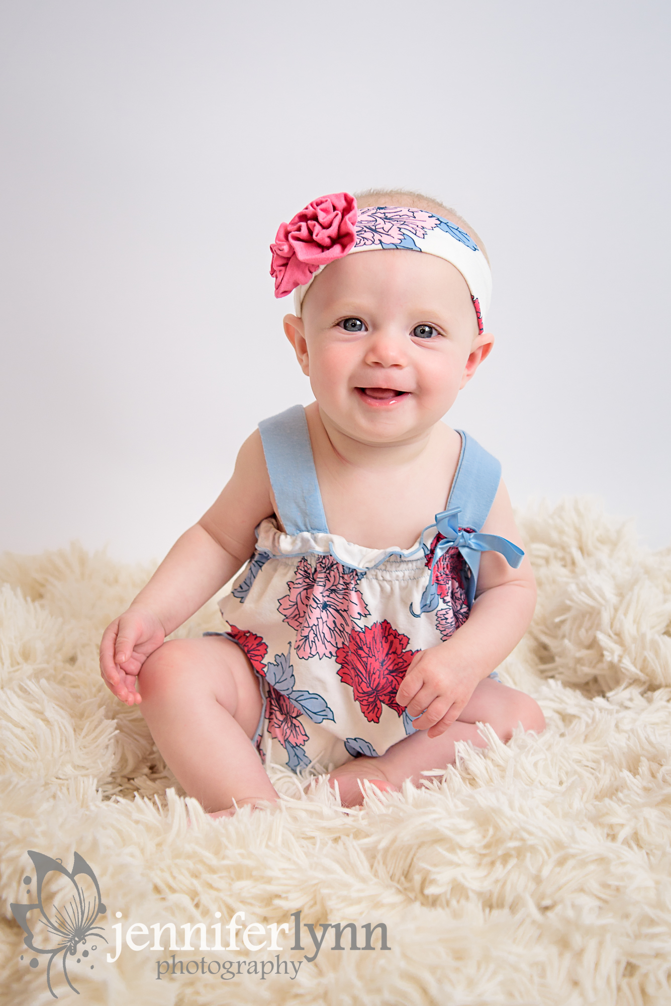 Baby Milestone Sitting Session