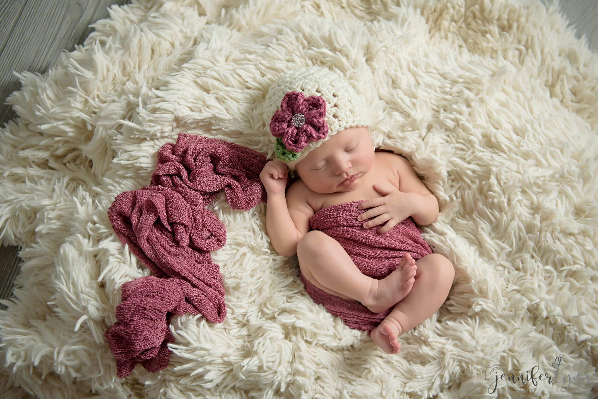 Newborn Girl Pink Wrap Cream Fur