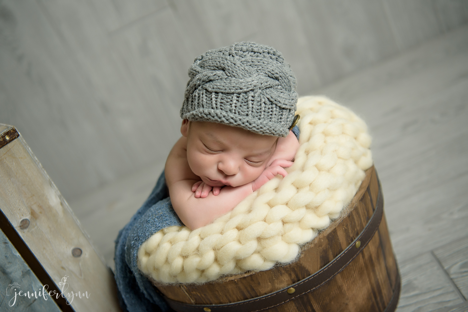 19-05_MilesNewborn_003.jpg