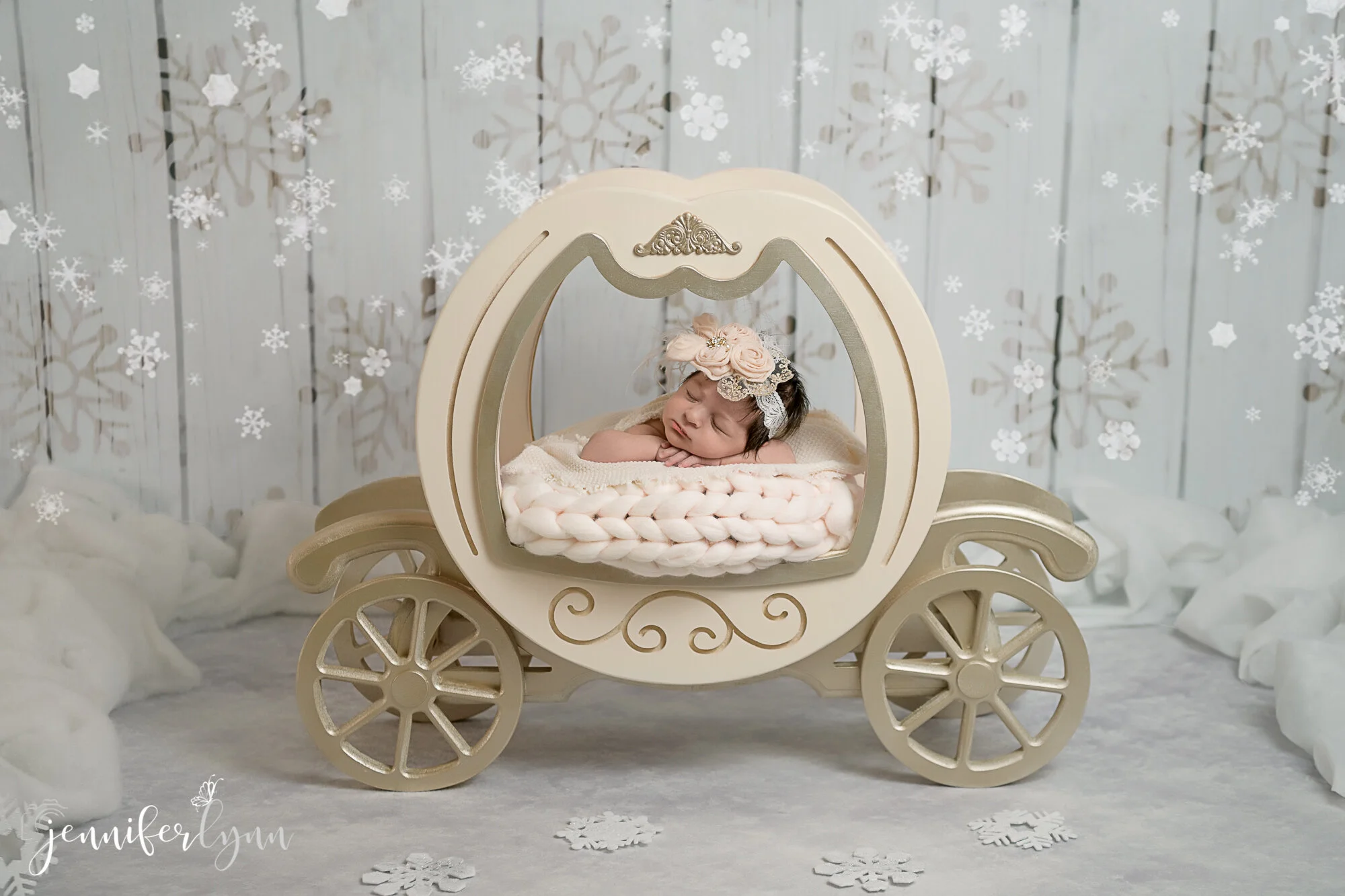 Chloe's Winter Newborn Sneak Peek