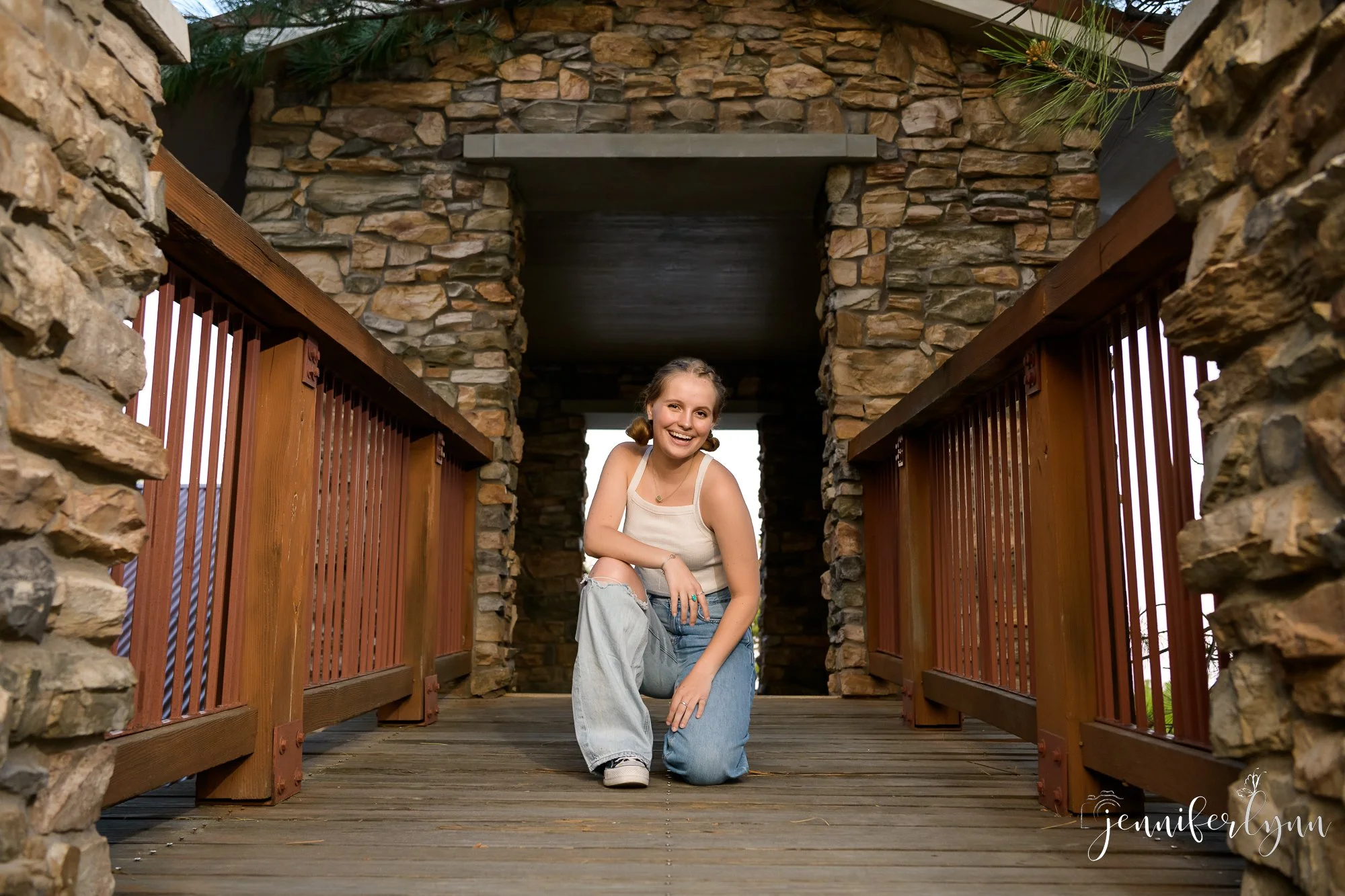 22-06_EmilySneakpeek_009.jpg