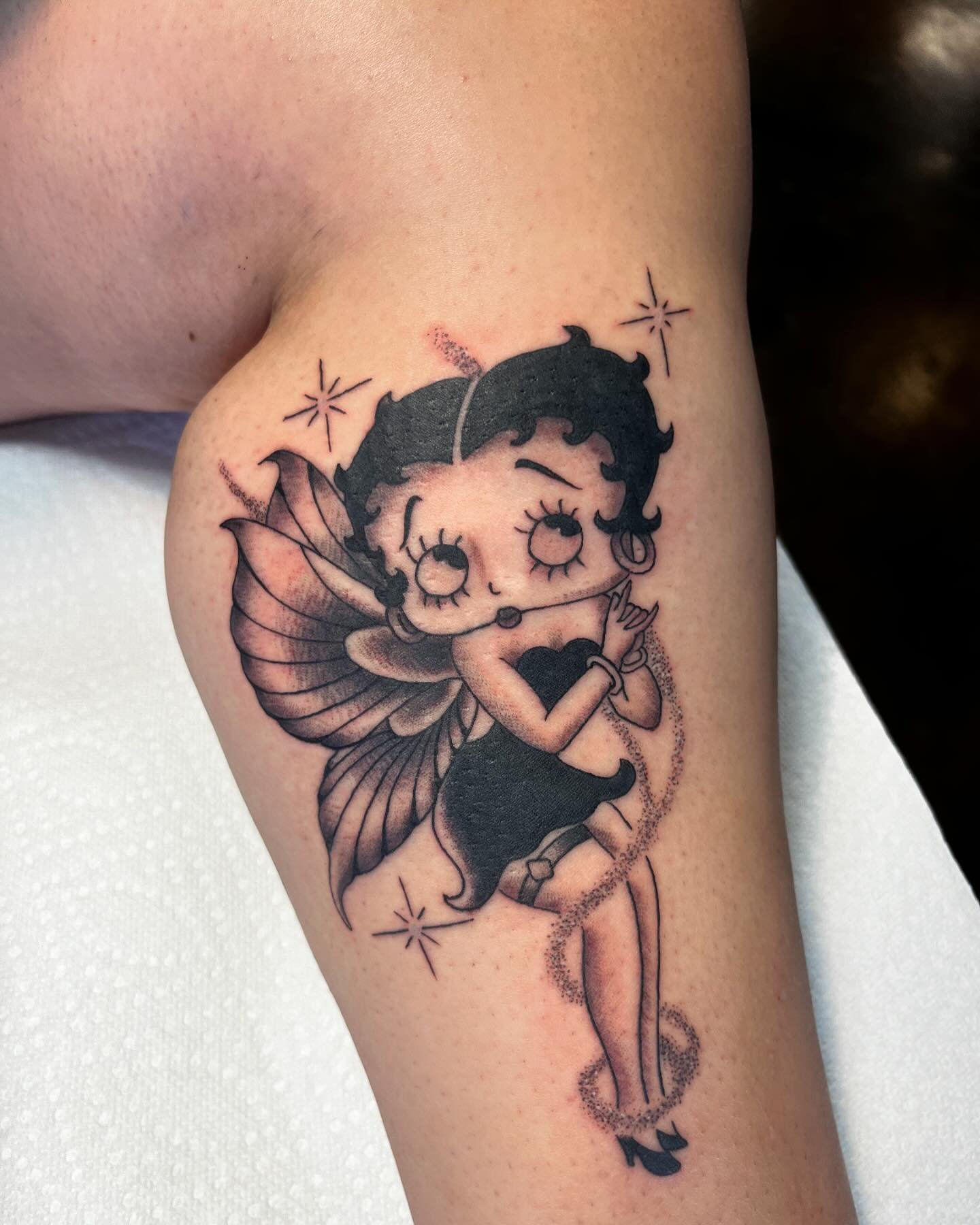 Betty Boop made today for a good friend. Thanks again Daniella! Made @electricdiamondtattoo