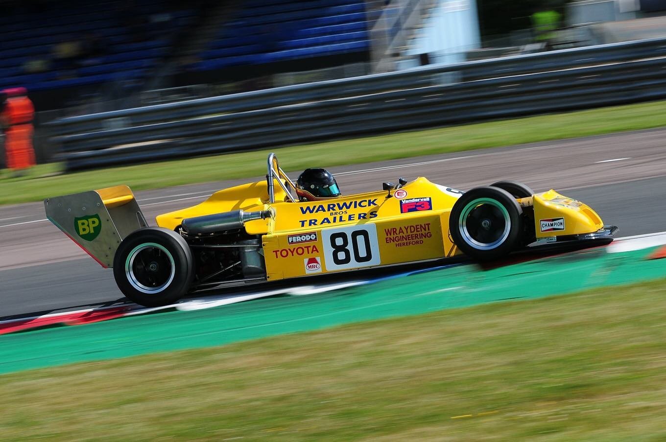 Great weekend @jrt_thruxton running 3x Classic F3&rsquo;s and 1x Formula Atlantic. @jrt_thruxton run the race brilliantly and it is a fun and friendly event&hellip;. Bonus that we won the F3 class and the pre75 Formula Atlantic class. #thruxtoncircui