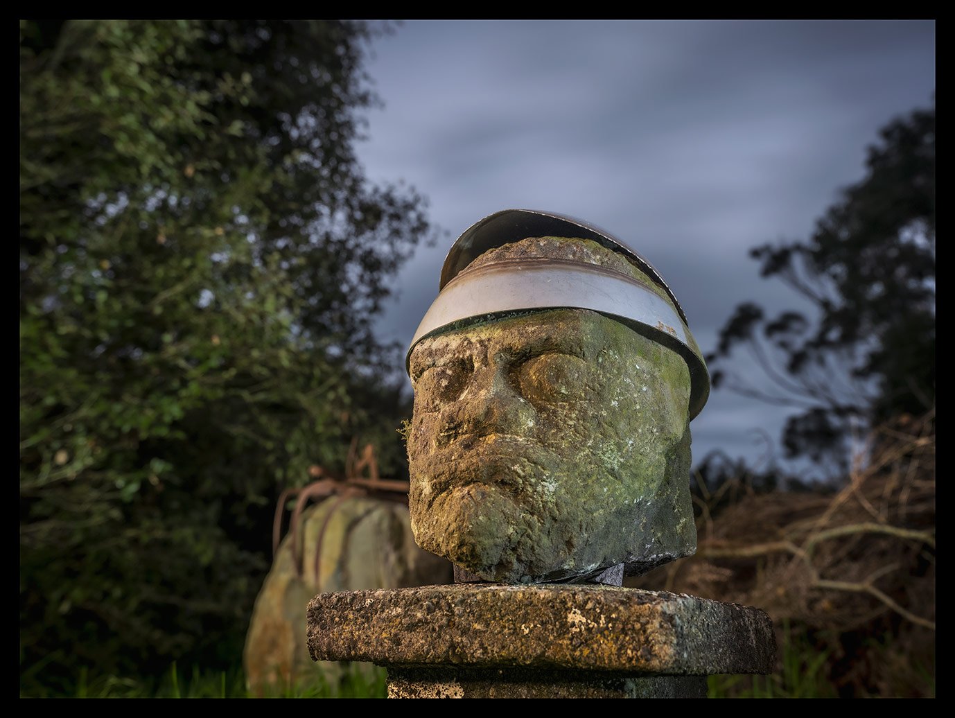 Bust-Pacifica,-Oeo-Sculpture,-Taranaki-2021,-Roger-Morris-REMO.jpg