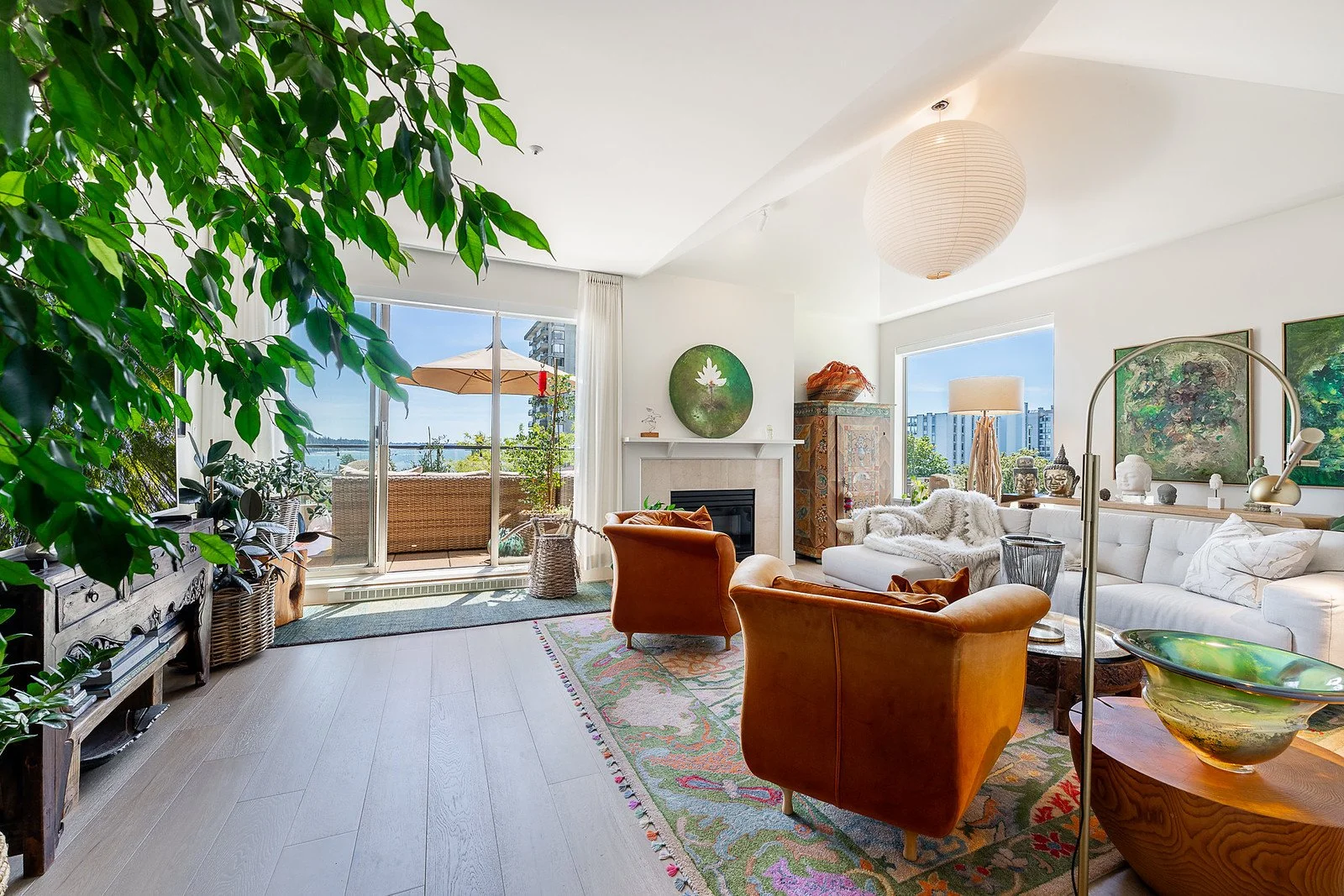 Hampton Court Penthouse E.jpg