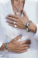 heart-chakra-meditation-as291090622.jpg